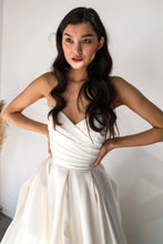 Load image into Gallery viewer, Elegant A Line Sweetheart White Long Bridal Dress with Sweep Train