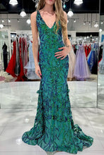 Load image into Gallery viewer, Sparkly Mermaid V Neck Green Sequins Long Prom Dress