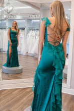 Load image into Gallery viewer, Charming Mermaid Square Neck Green Long Prom Dress with Ruffles