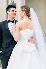 Load image into Gallery viewer, Elegant A Line Strapless White Satin Long Bridal Dress with Bowknot