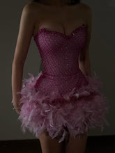 Load image into Gallery viewer, Bling Sheath Sweetheart Pink Short Homecoming Dress with Beading Feather
