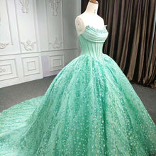 Load image into Gallery viewer, Charming A Line Strapless Light Green Quinceanera Dress with Beading Appliques