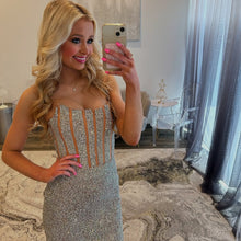 Load image into Gallery viewer, Bling Sheath Strapless Silver Sequins Short Homecoming Dress with Beading