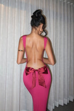 Load image into Gallery viewer, Stylish Mermaid Square Neck Burgundy Long Party Dress with Bowknot