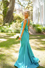 Load image into Gallery viewer, Simple Mermaid V Neck Green Long Prom Dress with Open Back