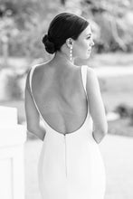 Load image into Gallery viewer, Classic Mermaid Square Neck White Wedding Dress with Open Back