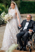 Load image into Gallery viewer, Luxurious A Line Halter Neck Light Champagne Long Prom Dress with Appliques