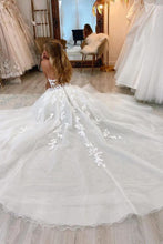Load image into Gallery viewer, Beautiful A Line Sweetheart White Tulle Long Wedding Dress with Appliques