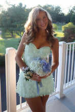 Load image into Gallery viewer, Glamorous A Line Sweetheart White Short Homecoming Dress with Appliques