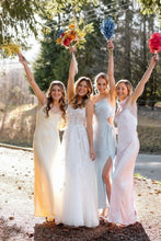 Load image into Gallery viewer, Gorgeous A Line Sweetheart White Tulle Wedding Dress with Appliques