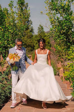 Load image into Gallery viewer, Elegant A Line Square Neck White Bridal Dress with Bowknot