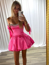 Load image into Gallery viewer, New A Line Spaghetti Straps Red/Black/Fuchsia Short Homecoming Dress with Beading