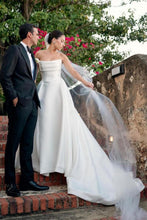 Load image into Gallery viewer, Charming A Line Strapless White Wedding Dress with Sweep Train