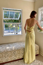 Load image into Gallery viewer, Chic Sheath Spaghetti Straps Yellow Long Party Dress with Keyhole Back