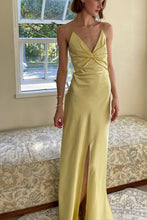 Load image into Gallery viewer, Chic Sheath Spaghetti Straps Yellow Long Party Dress with Keyhole Back