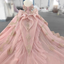 Load image into Gallery viewer, Princess Pink Sweetheart Ball Gown Quinceanera Dress with Appliques Sweep Train
