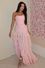 Load image into Gallery viewer, Stunning Sheath Strapless Pink Long Prom Dress with Ruffles