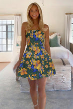 Load image into Gallery viewer, Charming A Line Strapless Light Green Floral Printed Short Homecoming Dress