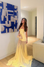 Load image into Gallery viewer, Charming Mermaid Strapless Yellow Long Party Dress with Lace Ruffles
