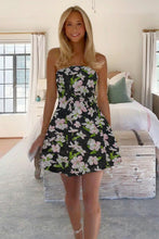 Load image into Gallery viewer, Charming A Line Strapless Light Green Floral Printed Short Homecoming Dress