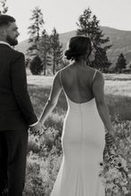 Load image into Gallery viewer, Simple Mermaid Spaghetti Straps White Wedding Dress with Sweep Train