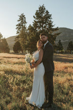 Load image into Gallery viewer, Simple Mermaid Spaghetti Straps White Wedding Dress with Sweep Train