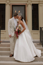 Load image into Gallery viewer, Classic A Line Strapless White Satin Long Wedding Dress with Bowknot