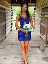 Load image into Gallery viewer, Glitter Black Bodycon Straps Short Tight Beaded Homecoming Dress