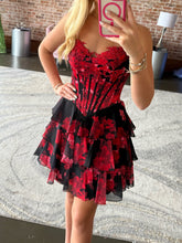 Load image into Gallery viewer, Chic A Line Sweetheart Red Printed Short Homecoming Dress with Ruffles