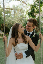 Load image into Gallery viewer, Beautiful Mermaid Strapless White Wedding Dress with Button Up