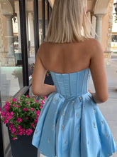 Load image into Gallery viewer, Cute A Line Strapless Yellow Corset Homecoming Dress with Beading