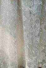 Load image into Gallery viewer, Charming A Line Sweetheart Lilac Tulle Tea Length Party Dress with Appliques