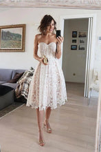 Load image into Gallery viewer, Charming A Line Sweetheart Lilac Tulle Tea Length Party Dress with Appliques