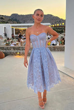 Load image into Gallery viewer, Charming A Line Sweetheart Lilac Tulle Tea Length Party Dress with Appliques