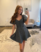 Load image into Gallery viewer, Modern A Line Sweetheart Fuchsia Short Homecoming Dress with Short Sleeves