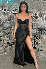 Load image into Gallery viewer, Stunning Mermaid Spaghetti Straps Dark Green Corset Prom Dress with Beading