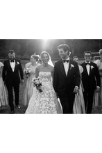 Load image into Gallery viewer, Gorgeous A Line Strapless White Tulle Long Wedding Dress with Appliques