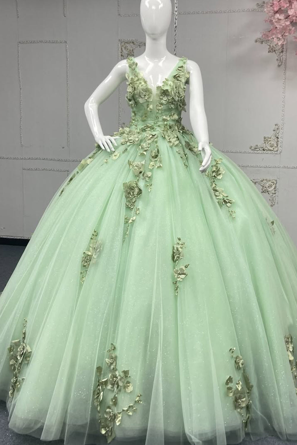 Charming A Line V Neck Green Quinceanera Dress with Criss Cross Back Appliques