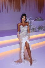 Load image into Gallery viewer, Sparkly Sheath Sweetheart Champagne Long Party Dress with Beading