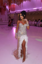 Load image into Gallery viewer, Sparkly Sheath Sweetheart Champagne Long Party Dress with Beading
