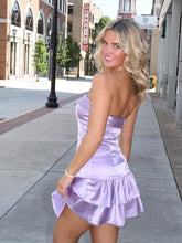 Load image into Gallery viewer, Cute Sheath Strapless Lilac Satin Short Homecoming Dress with Ruffles