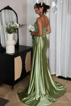 Load image into Gallery viewer, Stunning Mermaid Spaghetti Straps Long Glitter Prom Dress with High Slit