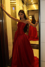 Load image into Gallery viewer, Princess A Line Strapless Red Long Party Dress with Ruffles