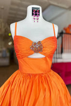 Load image into Gallery viewer, Stylish A Line Spaghetti Straps Blue/Light Green Short Homecoming Dress with Keyhole