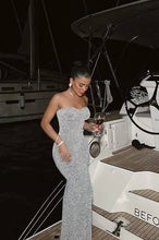 Load image into Gallery viewer, Bling Sheath Sweetheart Black Sequins Long Party Dress