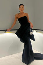 Load image into Gallery viewer, Elegant Mermaid Strapless Black Long Party Dress with Bowknot