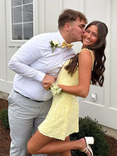 Load image into Gallery viewer, Bling A Line Spaghetti Straps Yellow Sequins Short Homecoming Dress
