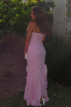 Load image into Gallery viewer, Charming Mermaid Halter Neck Pink Mermaid Long Prom Dress with Ruffles