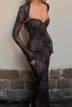 Load image into Gallery viewer, Chic Mermaid Sweetheart Black Lace Long Prom Dress with Long Sleeves