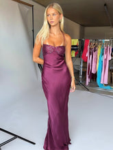 Load image into Gallery viewer, Chic Sheath Spaghetti Straps Purple Long Prom Dress with Sequins